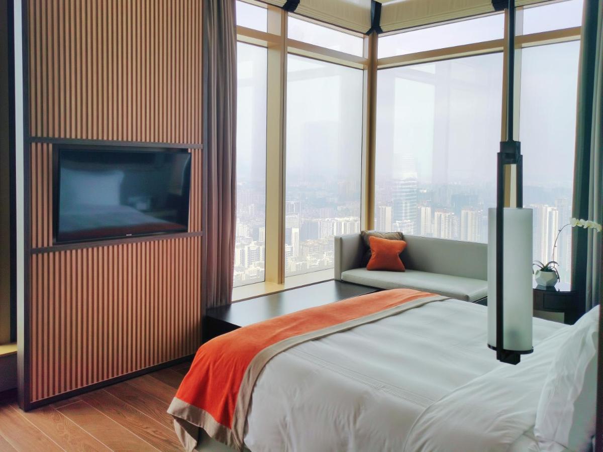 Jumeirah Guangzhou-Complimentary Shuttle Bus To Canton Fair Complex Extérieur photo